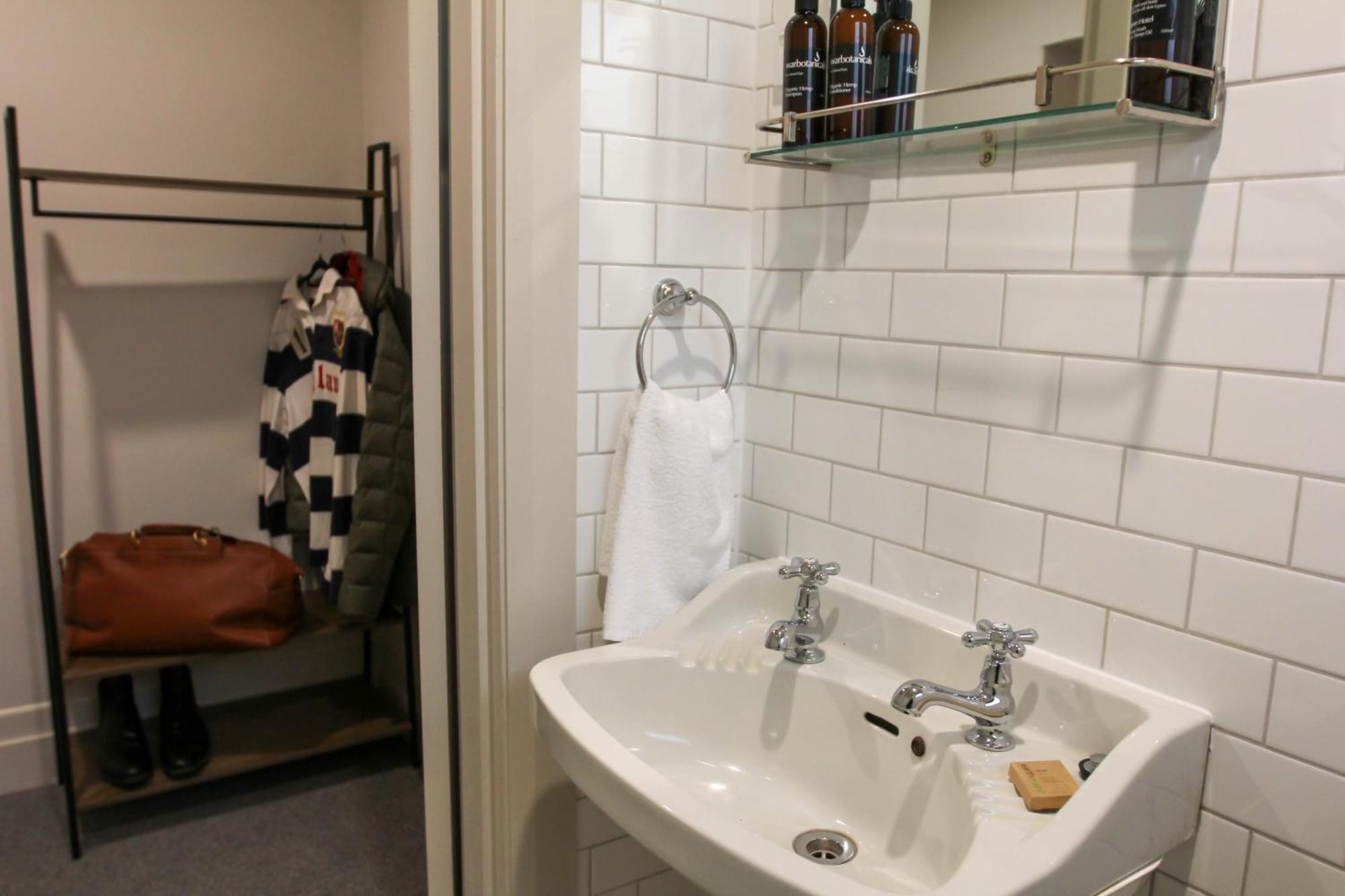 Alpine Hotel, Eat Drink Sleep Warburton Luaran gambar