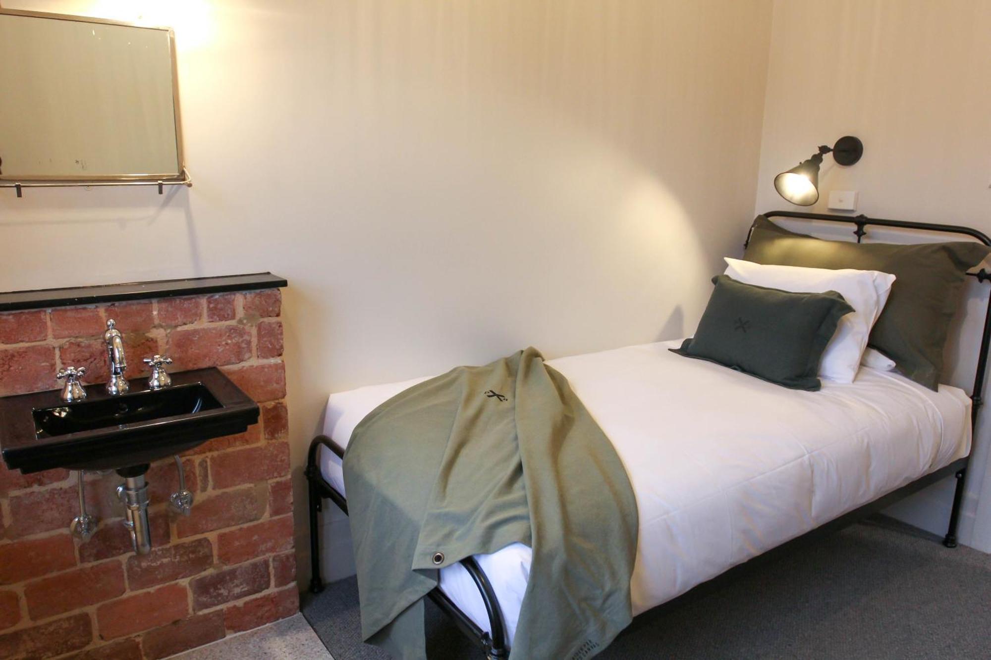 Alpine Hotel, Eat Drink Sleep Warburton Luaran gambar